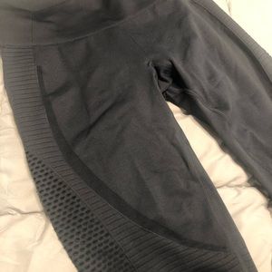 Zyia Leggings